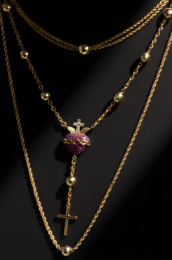 Gold Pendant Necklace